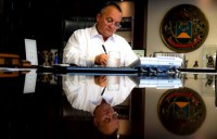 11/05/2017 - Governo do Estado paga hoje salários de servidores com 2,68% da RGA 